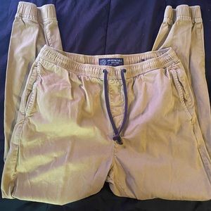 Men’s American Eagle Khaki Pants